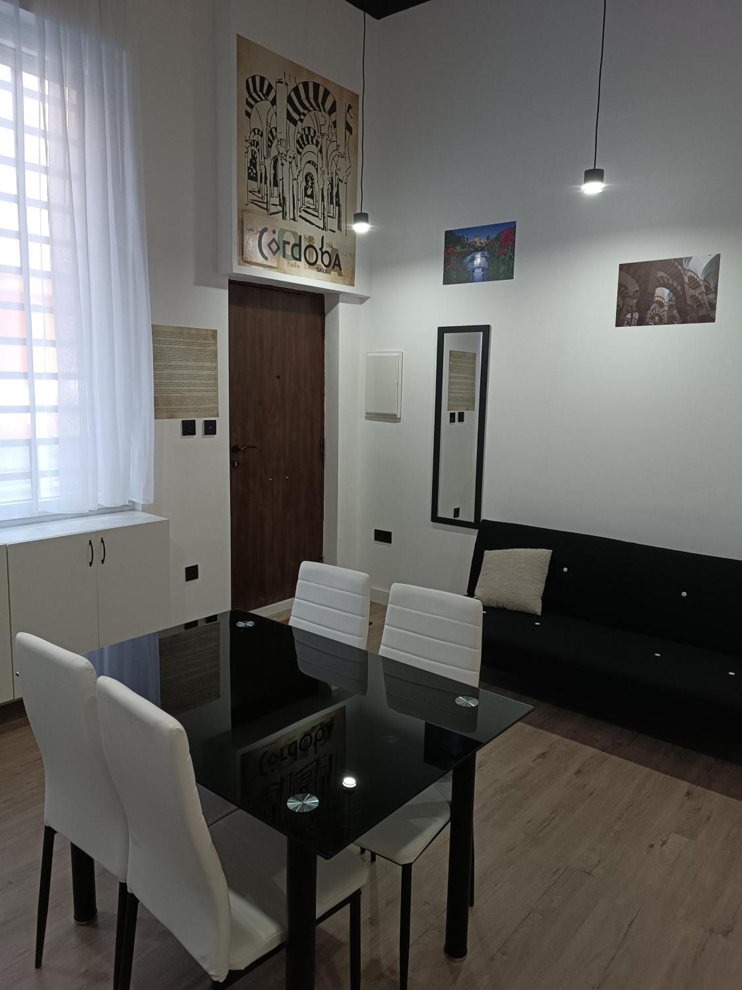 Apartament Mezquita Catedral, Saqunda